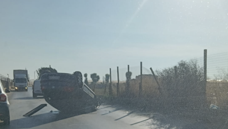 Scoglitti, incidente stradale a Baia Dorica: auto si ribalta