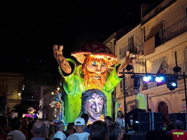 Il Carnevale estivo a Chiaramonte, conclusa la X edizione di Zuppà