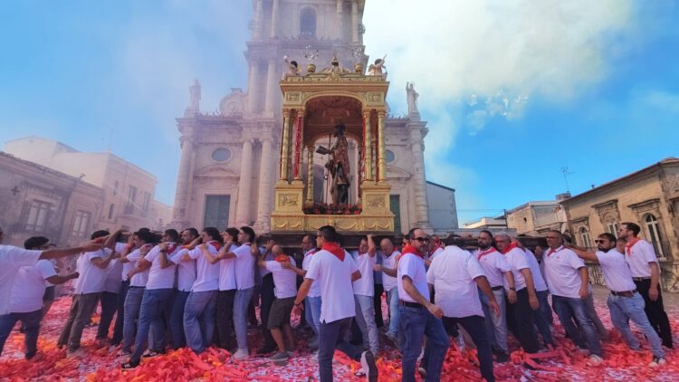 Monterosso Almo, festa grande in onore di San Giovanni Battista