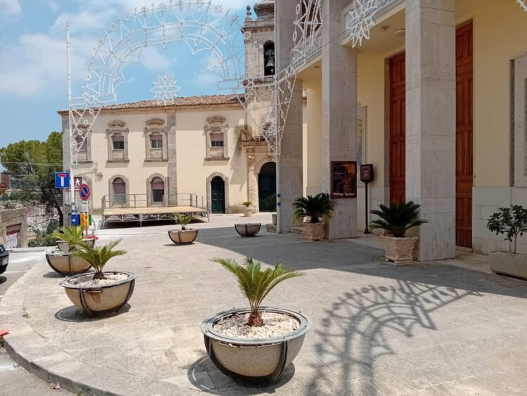 Ottantesimo anniversario dei padri carmelitani scalzi a Ragusa, domani sera la celebrazione clou