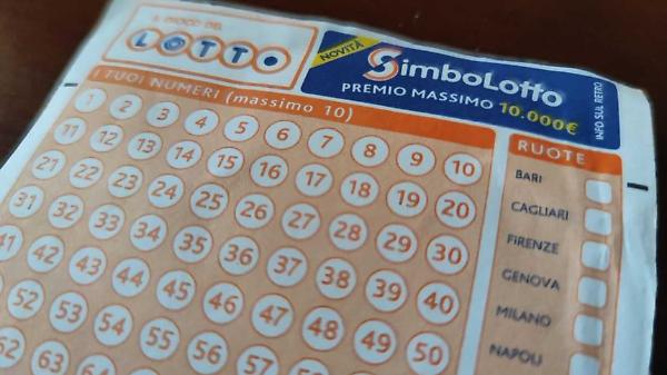 Vittoria, centrata una cinquina Simbolotto da 10mila euro