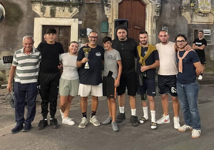 Monterosso Almo, premiati i vincitori del torneo di calcio balilla umano