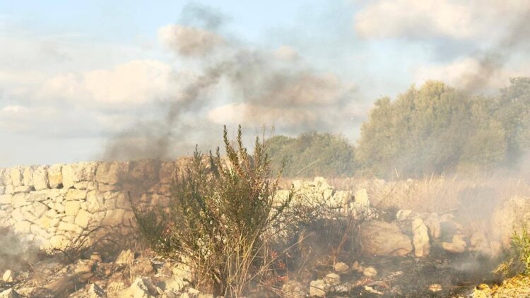 Vittoria, nuovo incendio a Serra San Bartolo