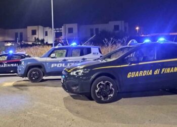 Contrasto alla malamovida nel Ragusano: sequestrati coca, hashish ed armi