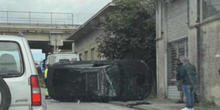 Grave incidente stradale nel tratto iniziale della Ragusa mare