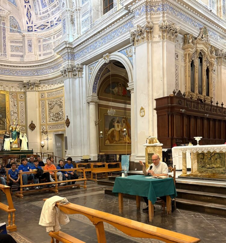 Ragusa, la festa religiosa della Madonna del Rosario entra nel vivo