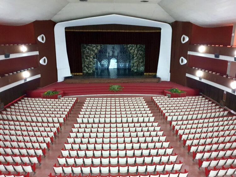 Ragusa, al teatro Duemila si alza il sipario sulla nuova stagione teatrale