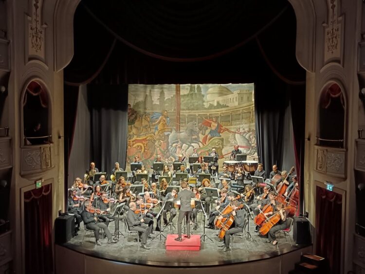 Modica, cento studenti spettatori al teatro Garibaldi